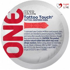 Презерватив One Tattoo Touch червоний