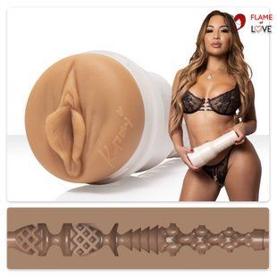Мастурбатор Fleshlight Girls: Kazumi &mdash; Kumzumi, зі зліпка вульви