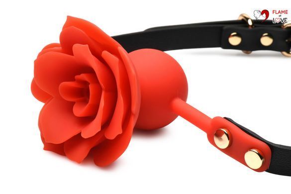 Силіконовий кляп з трояндою Master Series: Blossom Silicone Rose Gag &ndash; Red